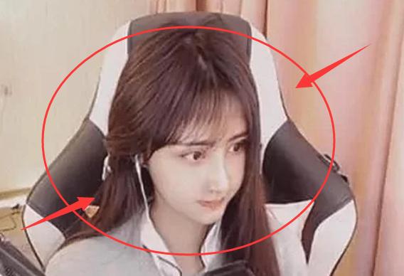 女主播“整容失敗”案例？看LOL董月月的網(wǎng)紅錐子臉：下巴都歪了