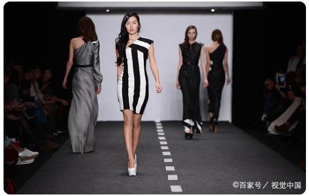 夏奈爾被譽為是20世紀(jì)20年代的時裝女王，她創(chuàng)造了一個時尚傳奇