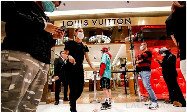 抵制代購或令LVMH旗下品牌單店收入減少一半