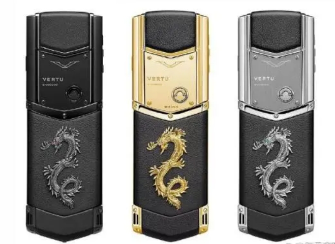 奢侈品又出“荒唐單品”，VERTU推出“24K金鑲鉆水龍頭”