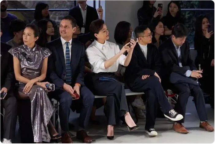 迪阿股份亮相巴黎時裝周，中國高級珠寶反向攻略歐洲